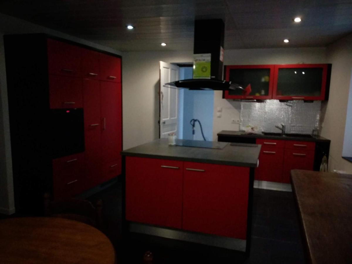 Апартаменты Vittel Location Meuble Экстерьер фото